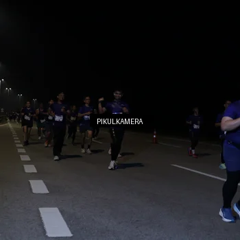 Runner Photo 7526669