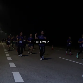 Runner Photo 7526670