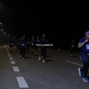 Runner Photo 7526671