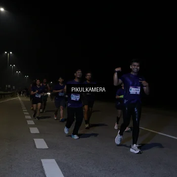 Runner Photo 7526674