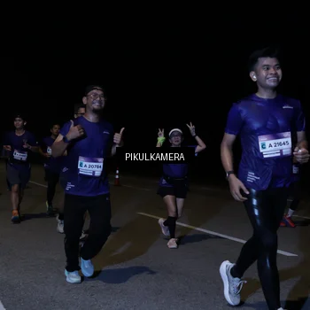 Runner Photo 7526679