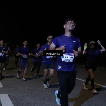 Runner Photo 7526683
