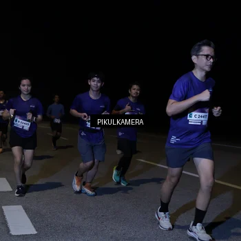 Runner Photo 7526687