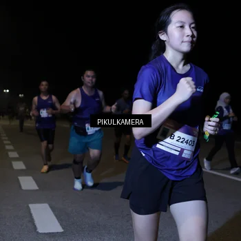 Runner Photo 7526697