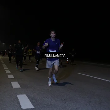 Runner Photo 7526719