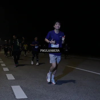 Runner Photo 7526723