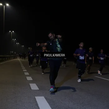 Runner Photo 7526727