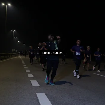 Runner Photo 7526732