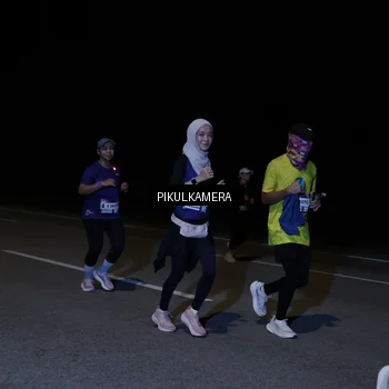 Runner Photo 7526745