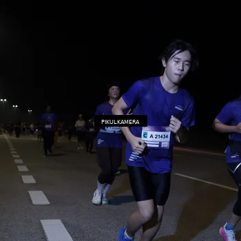 Runner Photo 7526772
