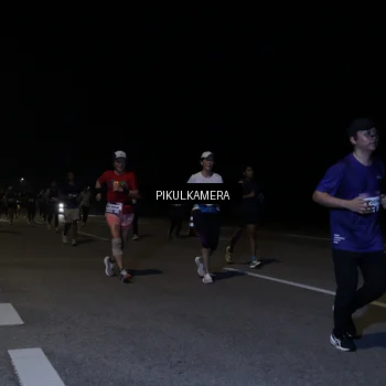 Runner Photo 7526794