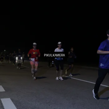 Runner Photo 7526795