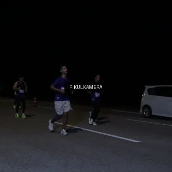 Runner Photo 7526813