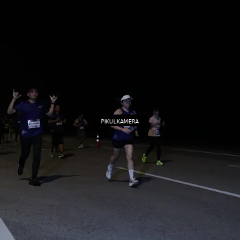 Runner Photo 7526824
