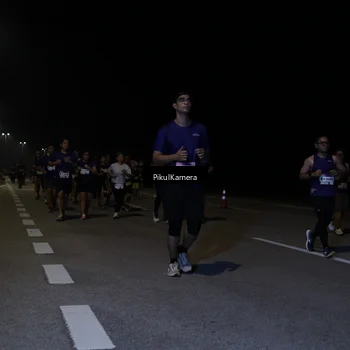 Runner Photo 7526840