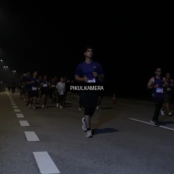 Runner Photo 7526842