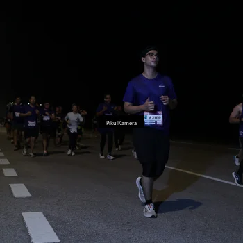 Runner Photo 7526847