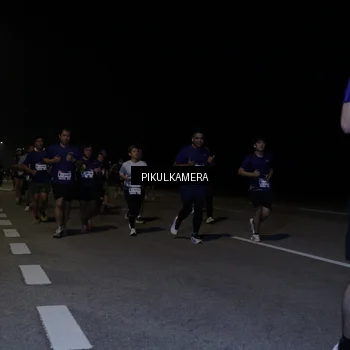 Runner Photo 7526848