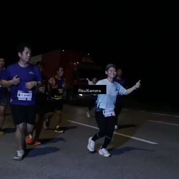 Runner Photo 7526856