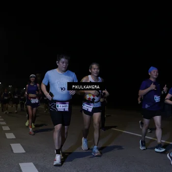 Runner Photo 7526873