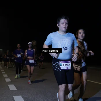 Runner Photo 7526875