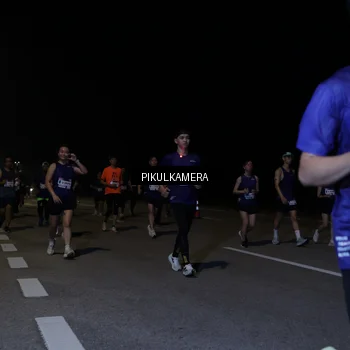 Runner Photo 7526889