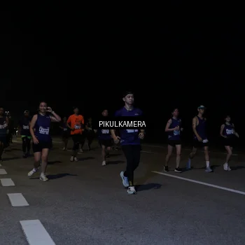 Runner Photo 7526891