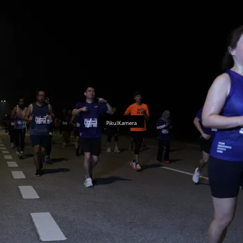 Runner Photo 7526899