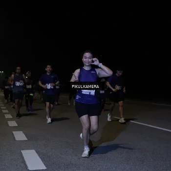 Runner Photo 7526902