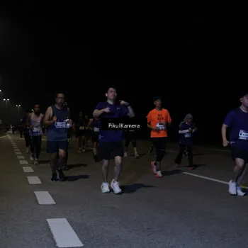 Runner Photo 7526903