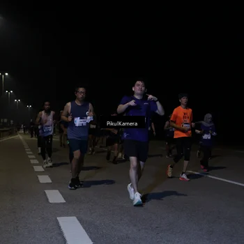 Runner Photo 7526906