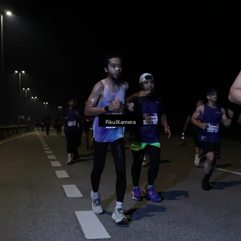Runner Photo 7526914