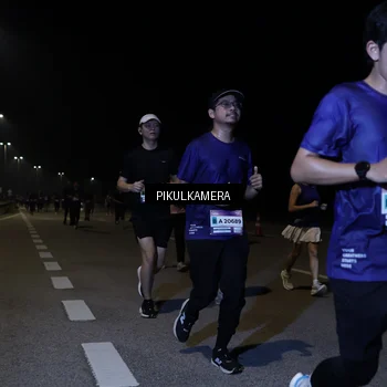 Runner Photo 7526934