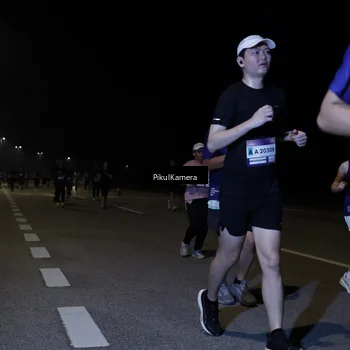 Runner Photo 7526939