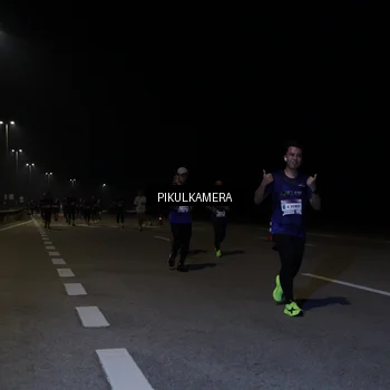 Runner Photo 7526959