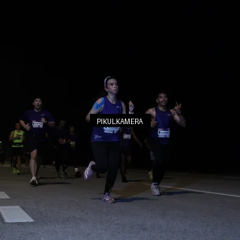 Runner Photo 7527027