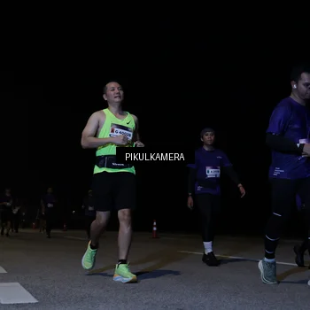 Runner Photo 7527030