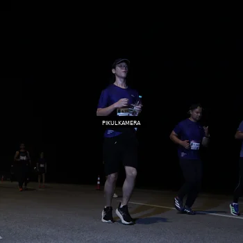 Runner Photo 7527036