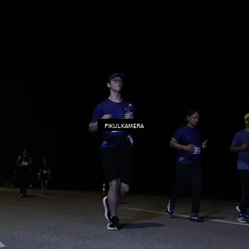 Runner Photo 7527038
