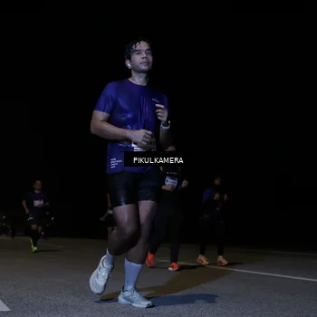 Runner Photo 7527046