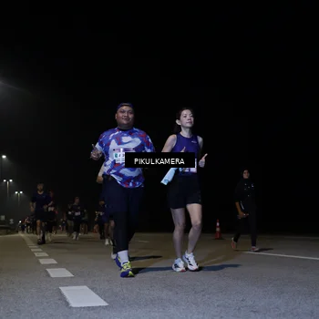 Runner Photo 7527052