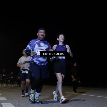 Runner Photo 7527057