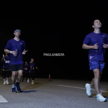 Runner Photo 7527063