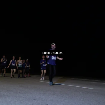 Runner Photo 7527076