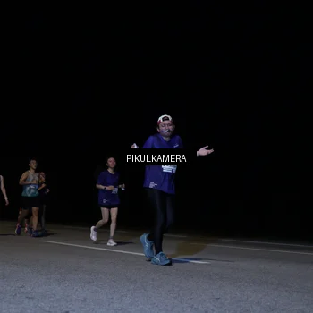 Runner Photo 7527078