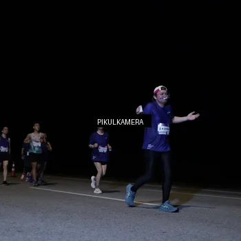 Runner Photo 7527084