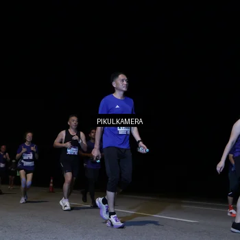 Runner Photo 7527093