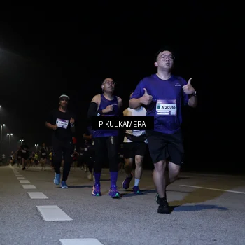 Runner Photo 7527123