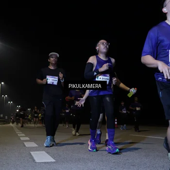 Runner Photo 7527124