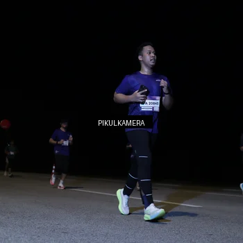 Runner Photo 7527134